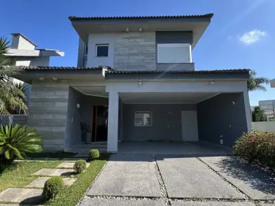 Casa de Condomínio com 4 quartos em Cidade Parquelandia