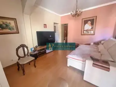 Casa com 4 quartos em Horto Florestal
