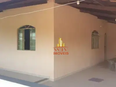 Casa com 4 quartos em Sevilha (2ª Seção), Ribeirão das Neves - 80m²