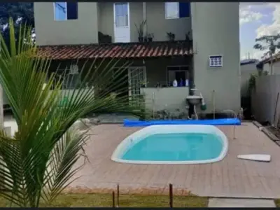Casa com 2 quartos em Jardim das Flores, Ibirité - 360m²