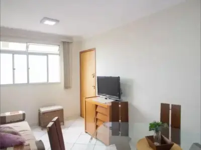 Apartamento com 2 quartos em Centro, Contagem - 45m²