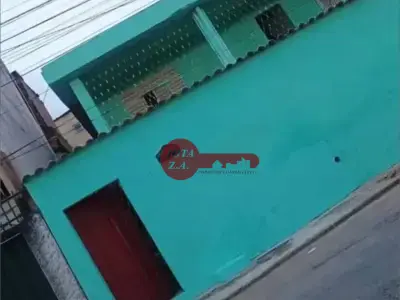 Casa com 3 quartos em Candelária, Belo Horizonte - 450m²