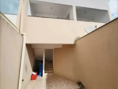 Casa Geminada com 3 quartos em Itacolomi, Betim - 190m²