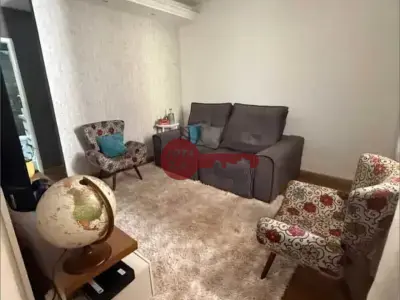 Apartamento com 2 quartos em Vila Renascer, Contagem - 43m²