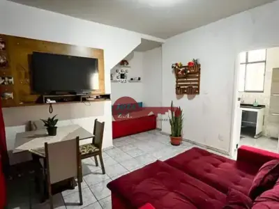 Casa Geminada com 2 quartos em Parque Xangri-Lá, Contagem - 53m²