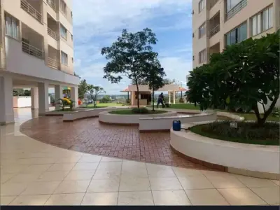 Apartamento com 3 quartos em Parque Industrial Paulista, Goiânia - 82m²
