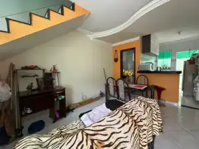 Casa com 2 quartos em Penha (Justinópolis), Ribeirão das Neves - 110m²