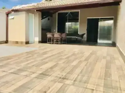 Casa com 3 quartos em Názia I, Vespasiano - 112m²