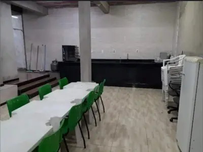 Casa com 2 quartos em Sevilha (1ª Seção), Ribeirão das Neves - 280m²