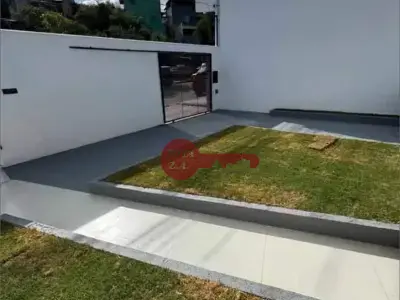 Casa Geminada com 3 quartos em Jardim Vitória, Belo Horizonte - 100m²