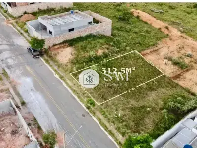 Lote / Terreno em Sagrada Família