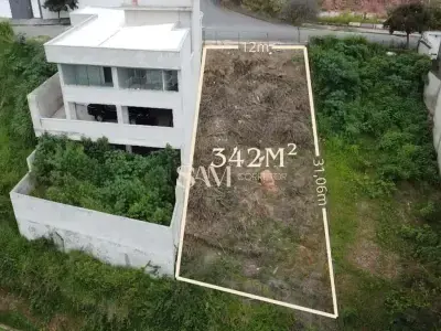 Lote / Terreno em Jardim Inconfidentes