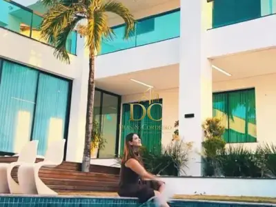Casa de Condomínio com 4 quartos em Aleixo