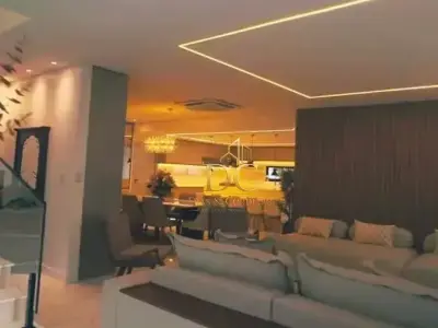 Casa de Condomínio com 4 quartos em Aleixo