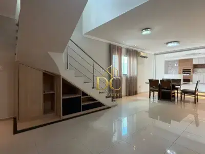 Casa de Condomínio com 3 quartos em Flores
