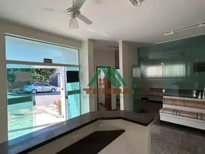 Sala / Conjunto com 4 quartos em Centro