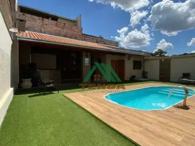 Casa com 3 quartos em Jardim do Bosque