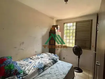 Apartamento com 2 quartos em IV Centenário