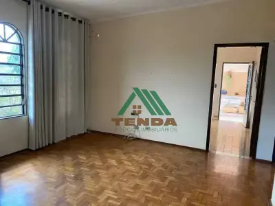 Casa com 2 quartos em Centro