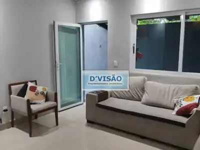 Imóveis em Letícia