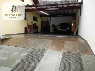 Casa com 2 quartos em Vila Dalva