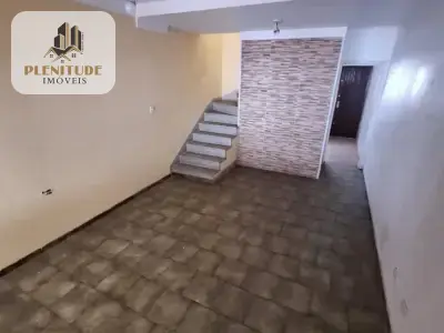 Sobrado com 2 quartos em Vila Gomes
