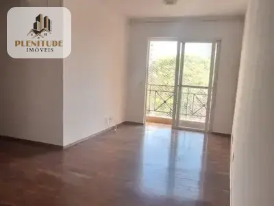 Apartamento com 3 quartos em Vila Butantã