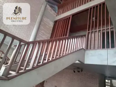 Casa com 4 quartos em Butantã
