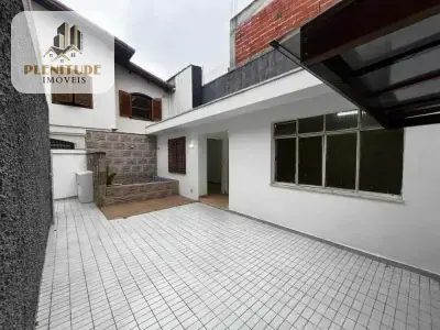 Sobrado com 3 quartos em Jardim Bonfiglioli