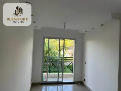 Apartamento com 3 quartos em Vila Butantã