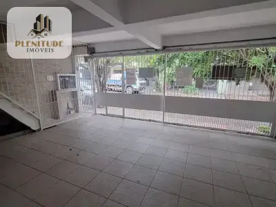 Casa com 3 quartos em Conjunto Residencial Butantã