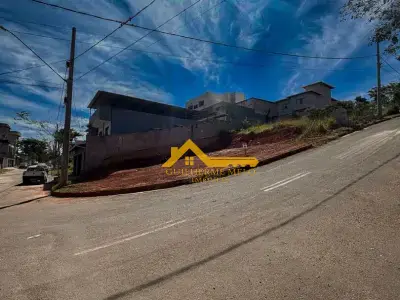 Lote / Terreno com 0 quartos em São Lucas