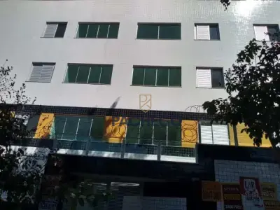 Apartamento em Santa Mônica