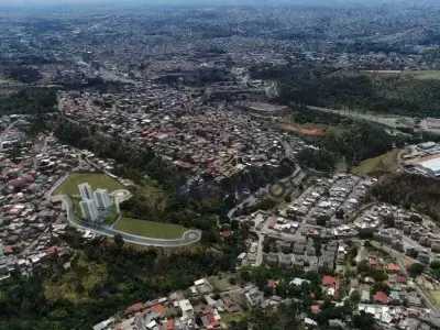 Apartamento em Milionários (Barreiro)