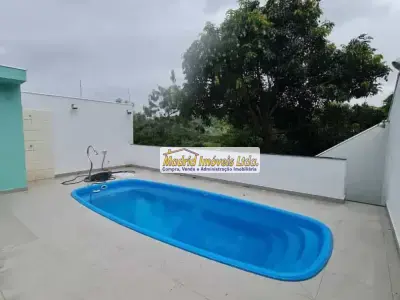 Casa com 5 quartos em Tropical, Contagem - 256m²