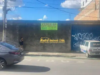 Lote / Terreno com 0 quartos em Eldorado, Contagem - 360m²
