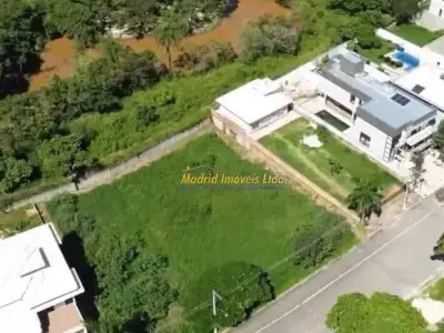 Imóveis em Vila das Flores