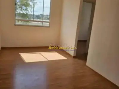 Apartamento com 2 quartos em Glória, Contagem - 45m²