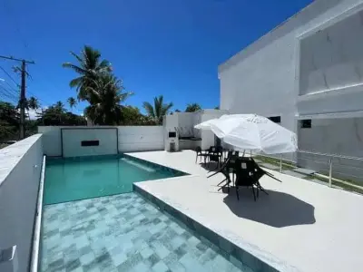 Apartamento em Village
