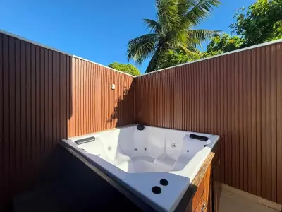 Casa de Condomínio em Taperapuan