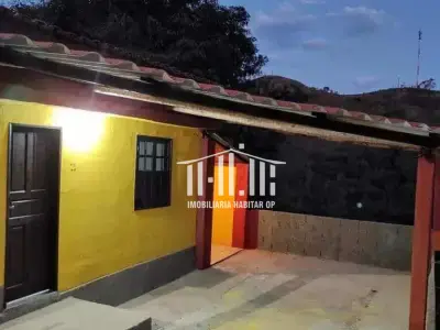 Casa com 2 quartos em Rodrigo Silva, Ouro Preto - 70m²