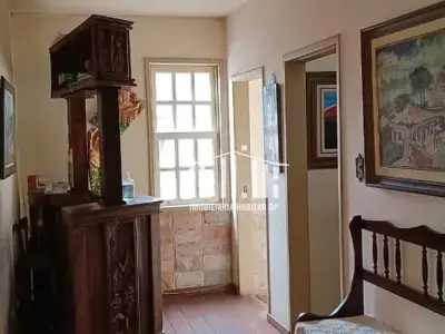 Casa com 8 quartos em Nossa Senhora de Lourdes, Ouro Preto - 1m²