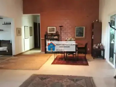 Chácara com 5 quartos em Jardim dos Ipês, Embu das Artes - 650m²
