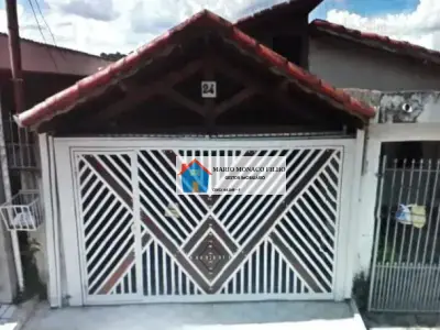 Casa com 4 quartos em Jardim Novo Embu, Embu das Artes - 185m²