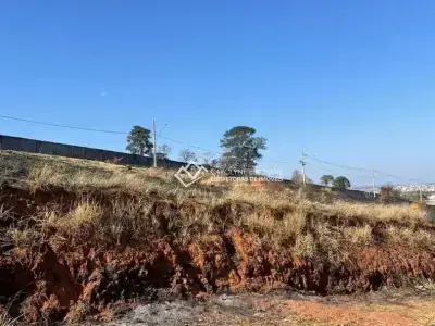 Lote / Terreno com 0 quartos em Cidade Jardim, Conselheiro Lafaiete - 360m²