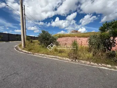 Lote em Condomínio com 0 quartos em Condomínio Estiva, Conselheiro Lafaiete - 450m²