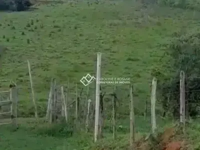Sítio com 2 quartos em Área Rural, Queluzito - 85m²