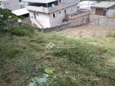 Lote / Terreno com 0 quartos em Rochedo, Conselheiro Lafaiete - 275m²
