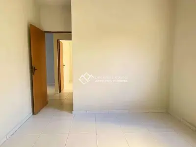 Apartamento com 2 quartos em Moinhos, Conselheiro Lafaiete - 50m²