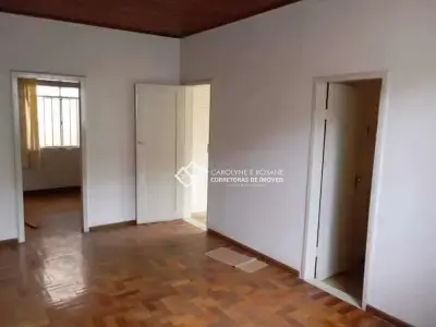 Casa com 4 quartos em São Sebastião, Conselheiro Lafaiete - 340m²